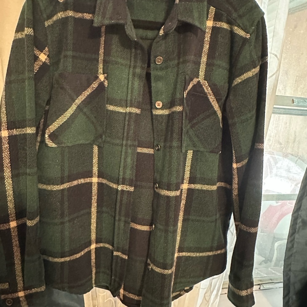 Green Plaid Button-Up Shacket - Picture 1 of 2